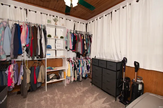 $289,900 | 203 Sargent Street, Kendallville, IN 46755