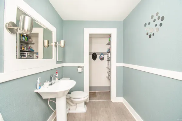 $275,000 | 203 Sargent Street, Kendallville, IN 46755