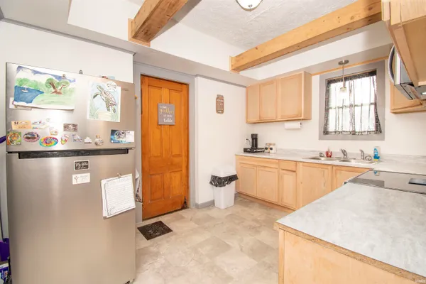 $275,000 | 203 Sargent Street, Kendallville, IN 46755