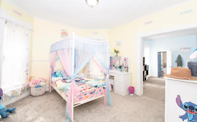 $289,900 | 203 Sargent Street, Kendallville, IN 46755