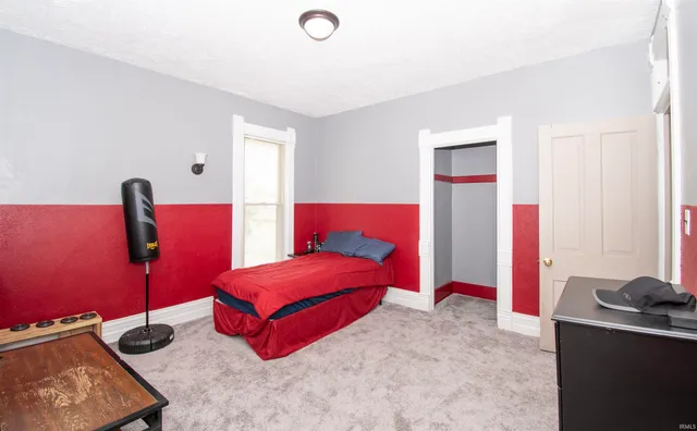 $289,900 | 203 Sargent Street, Kendallville, IN 46755