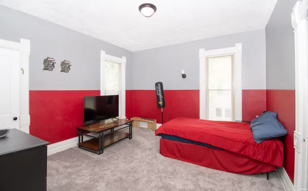 $275,000 | 203 Sargent Street, Kendallville, IN 46755