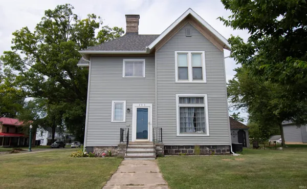 $275,000 | 203 Sargent Street, Kendallville, IN 46755
