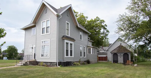 $275,000 | 203 Sargent Street, Kendallville, IN 46755