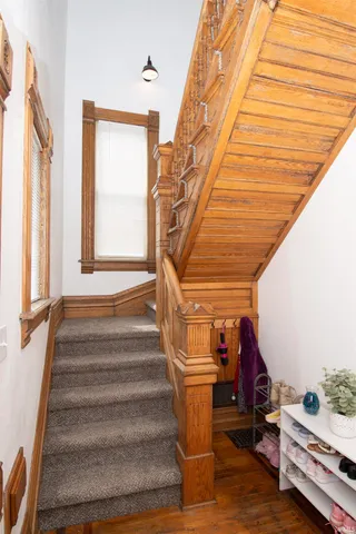 $289,900 | 203 Sargent Street, Kendallville, IN 46755