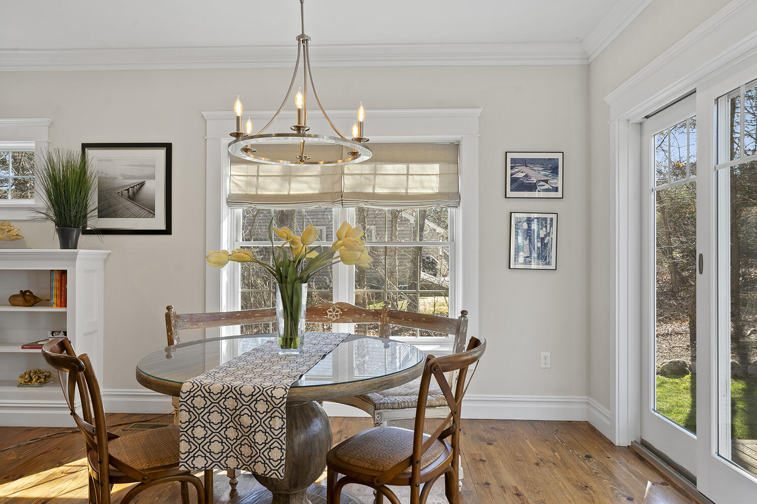 16 Mockingbird Drive Edgartown, MA 02539 - Photo 9 of 36 a dining room with furniture and window