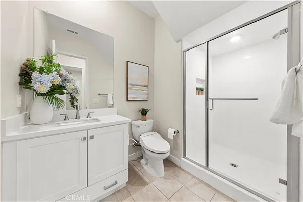 $1,830,000 | 640 Athos, Lake Forest, CA 92630