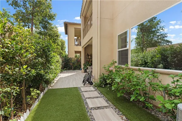 $1,830,000 | 640 Athos, Lake Forest, CA 92630