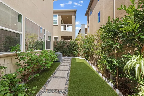 $1,830,000 | 640 Athos, Lake Forest, CA 92630