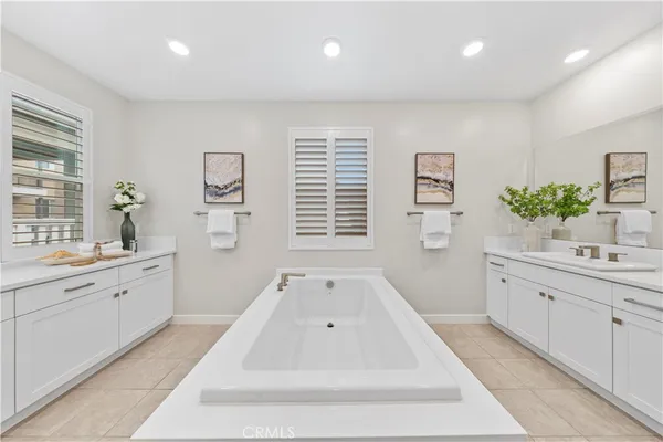 $1,830,000 | 640 Athos, Lake Forest, CA 92630