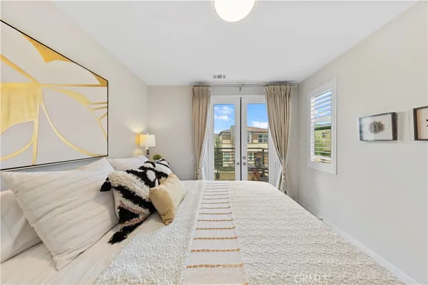 $1,830,000 | 640 Athos, Lake Forest, CA 92630
