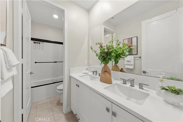 $1,830,000 | 640 Athos, Lake Forest, CA 92630