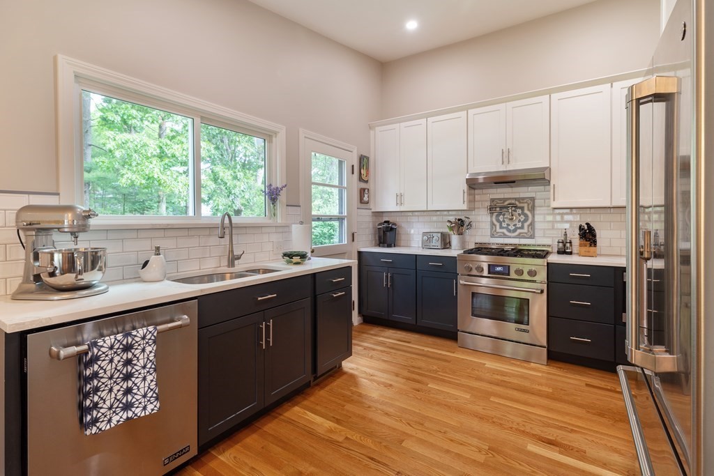 16 Randy Road Framingham, MA 01701 - Photo 10 of 39 Gallery Image 10