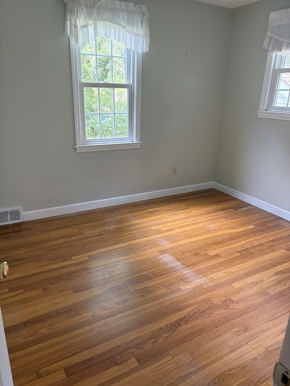 7 Richard Road Marlborough, MA 01752 - Photo 11 of 15