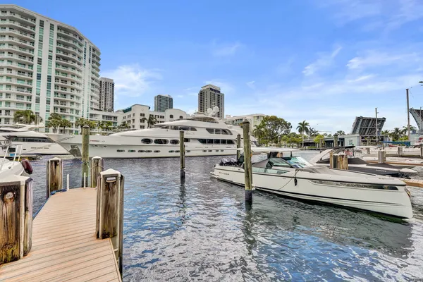 $2,800 | 600 West Las Olas Boulevard, Unit 1020N, Fort Lauderdale, FL 33312