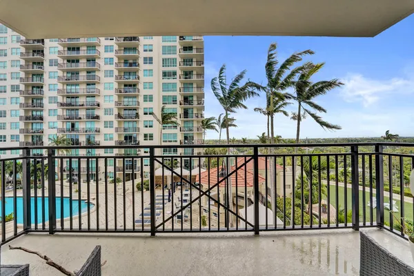 $2,800 | 600 West Las Olas Boulevard, Unit 1020N, Fort Lauderdale, FL 33312
