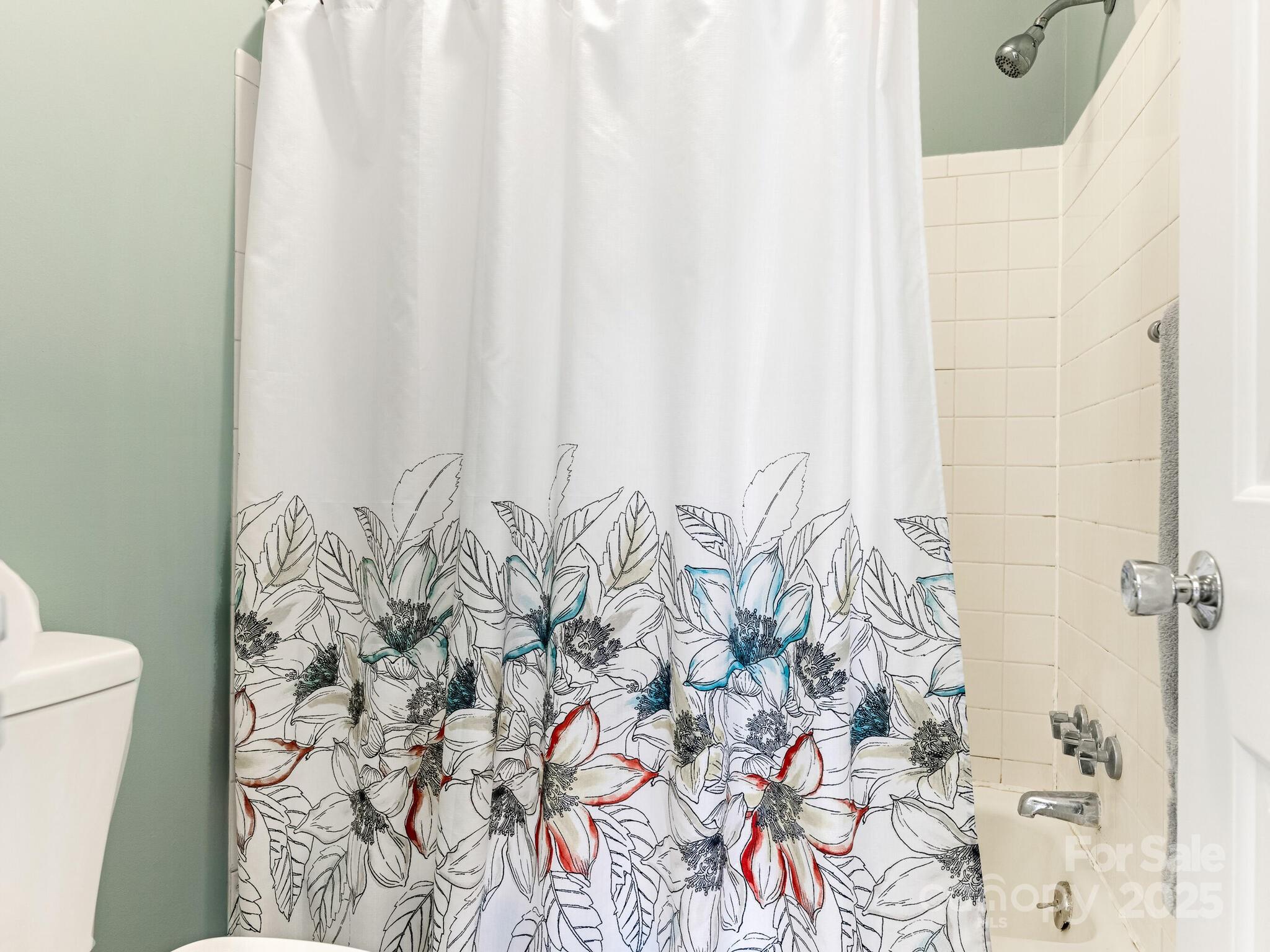 8068 Knights Bridge Road Charlotte, NC 28210 - Photo 15 of 22 Gallery Image 15