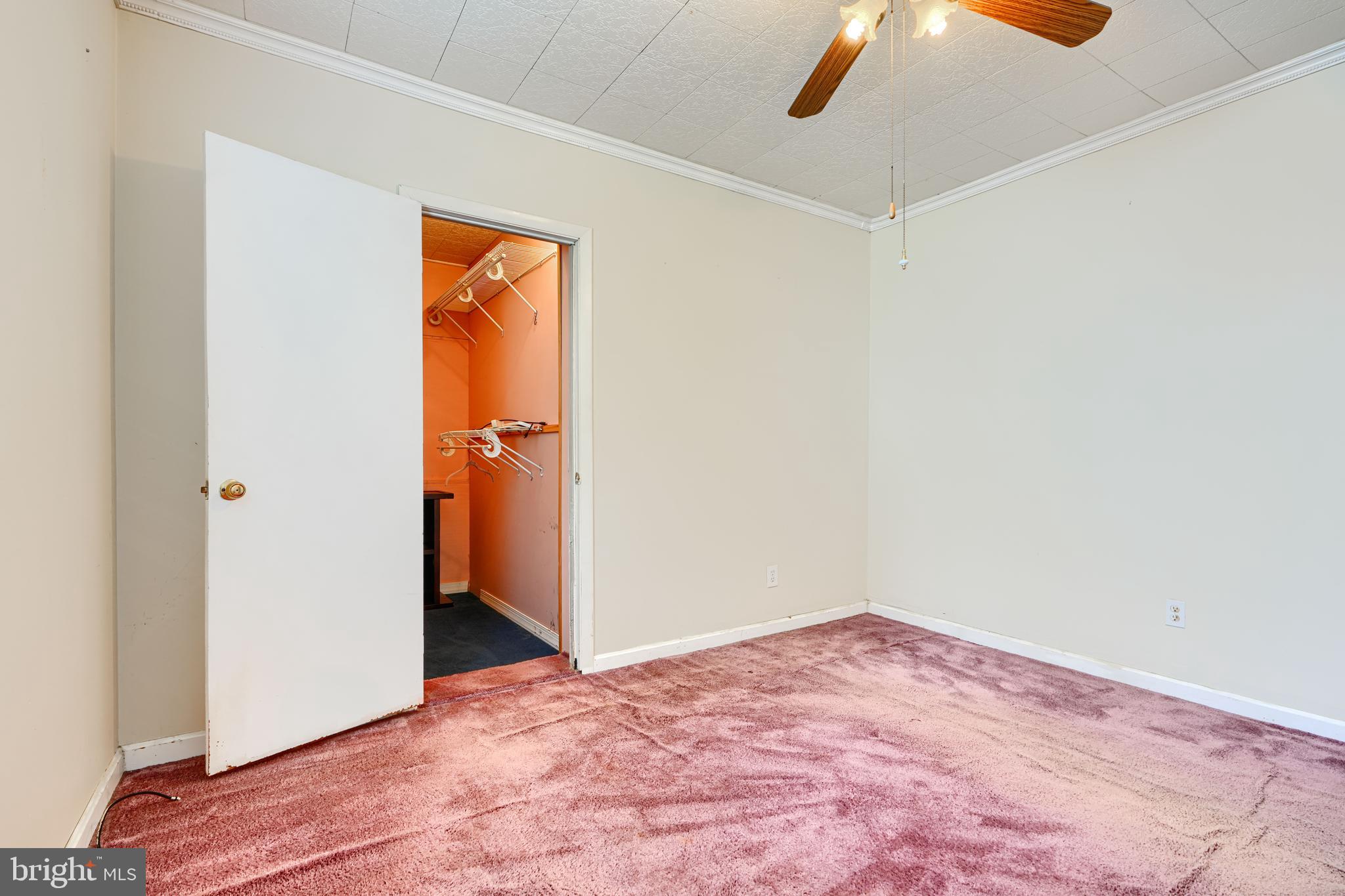 235 Trappe Road Baltimore, MD 21222 - Photo 20 of 37 an empty room with an entryway