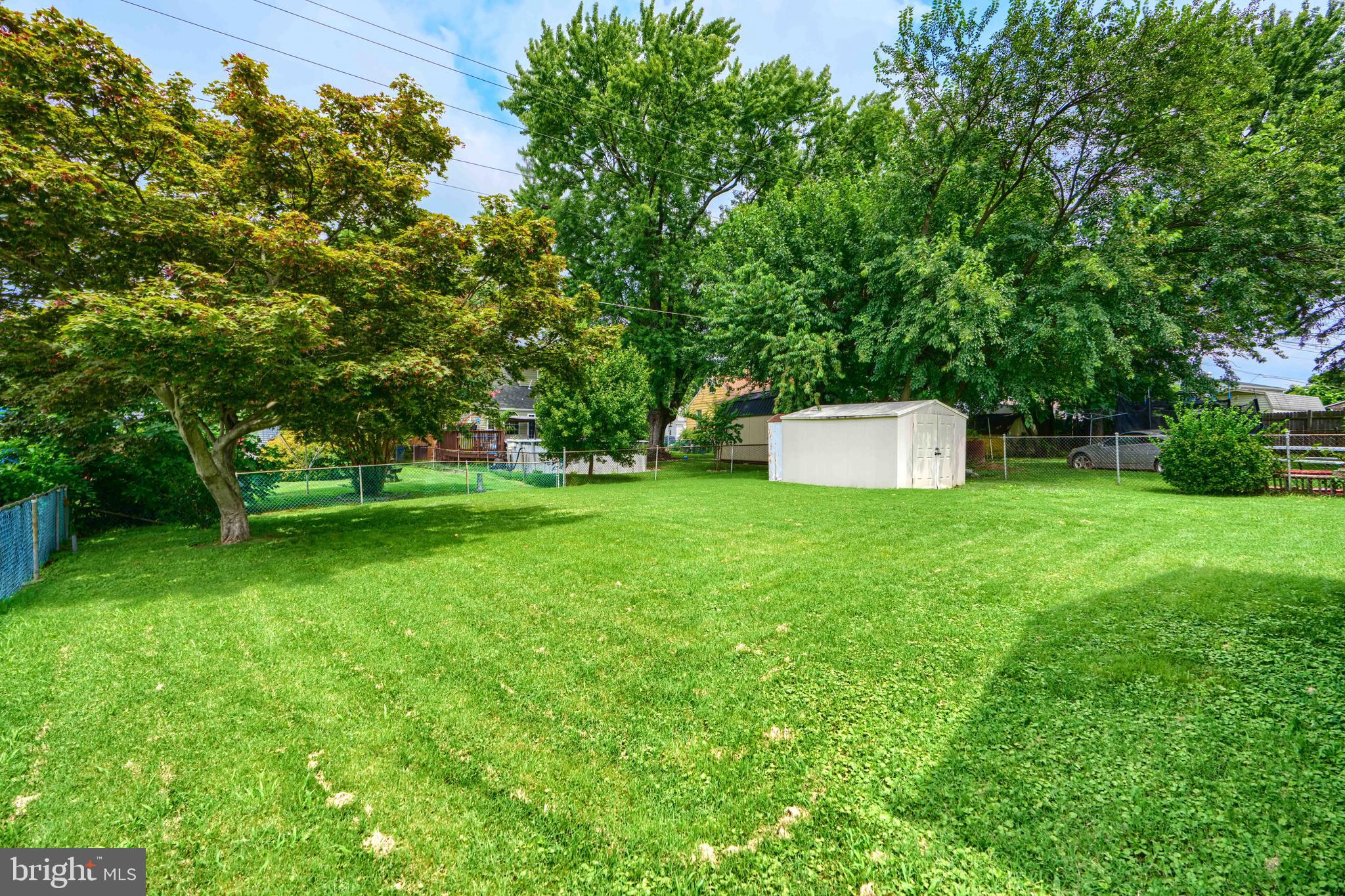 235 Trappe Road Baltimore, MD 21222 - Photo 5 of 37 a garden view