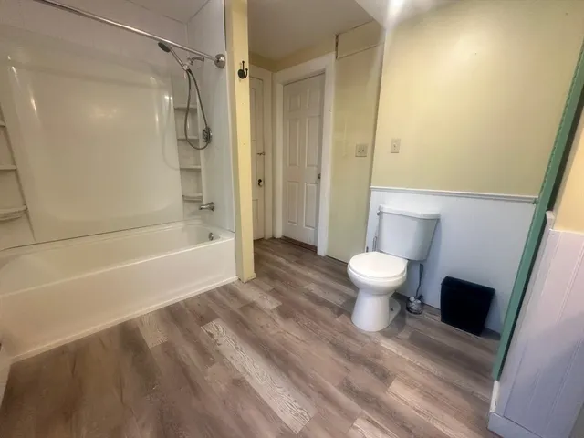 $2,300 | 163 Austin Street, Unit 2, Worcester, MA 01609