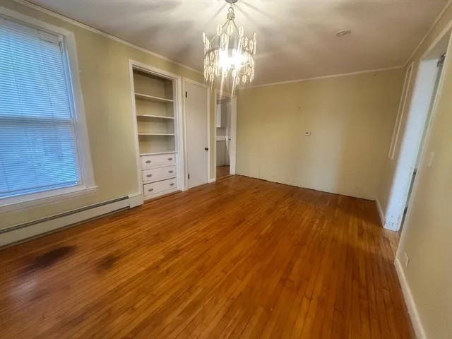 $2,300 | 163 Austin Street, Unit 2, Worcester, MA 01609