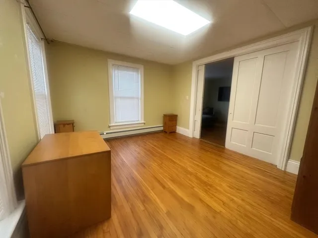 $2,300 | 163 Austin Street, Unit 2, Worcester, MA 01609