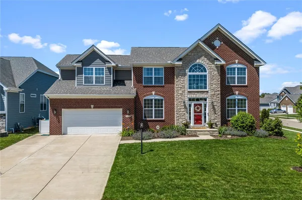 $554,900 | 1687 Sunset Creek Court, Bellbrook, OH 45305