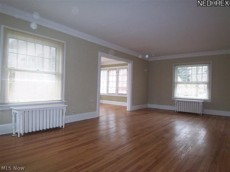 2202 Middlefield Road Cleveland Heights, OH 44106 - Photo 3 of 23
