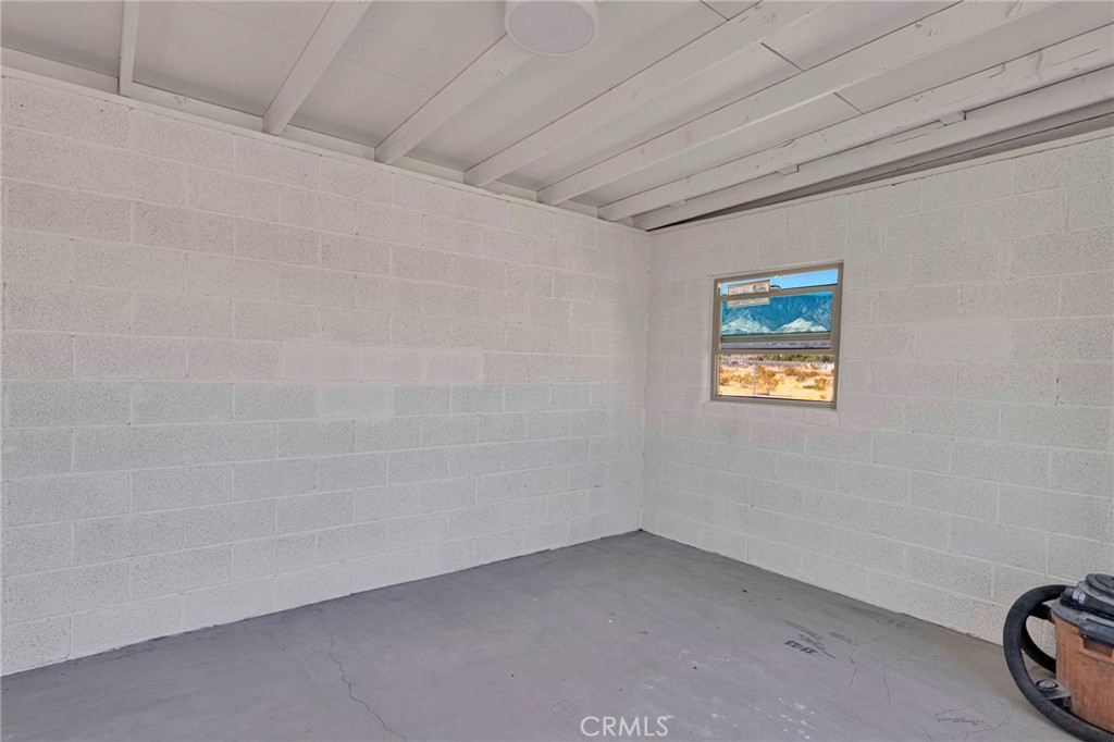 36115 Sutter Road Lucerne Valley, CA 92356 - Photo 34 of 42 Gallery Image 34
