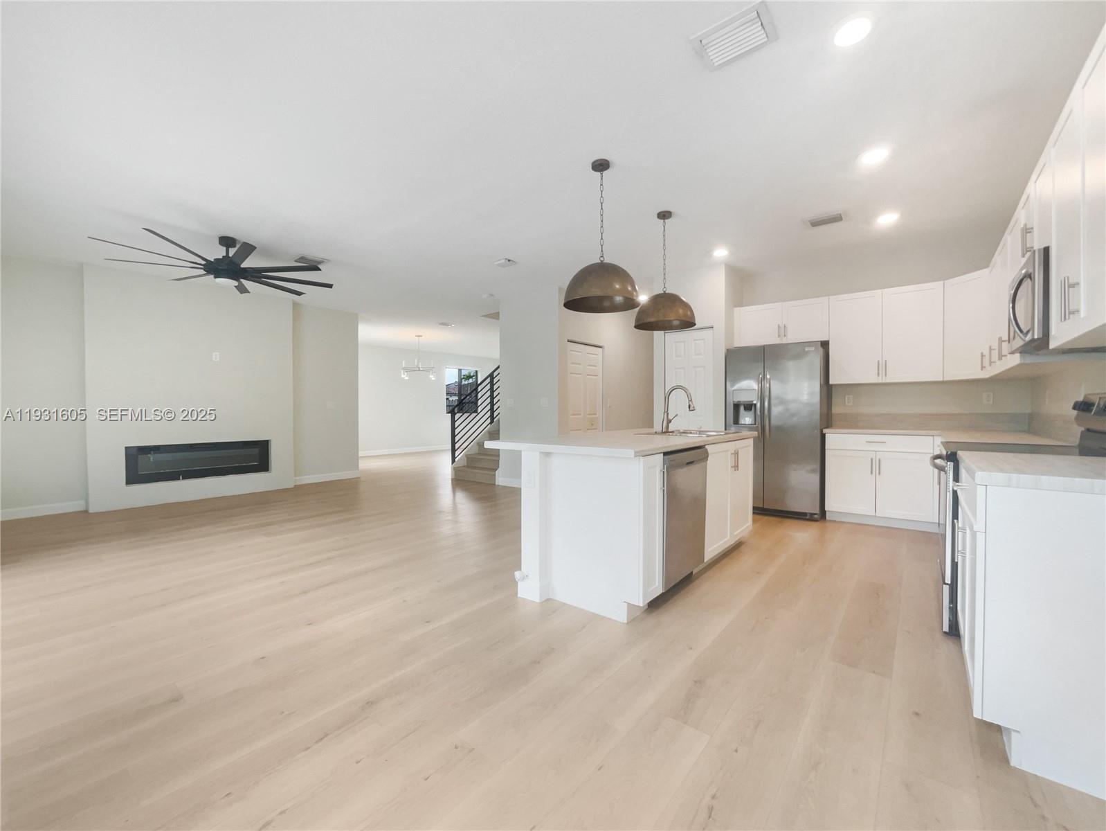 12856 Southwest 227th Street Miami, FL 33170 - Photo 2 of 34