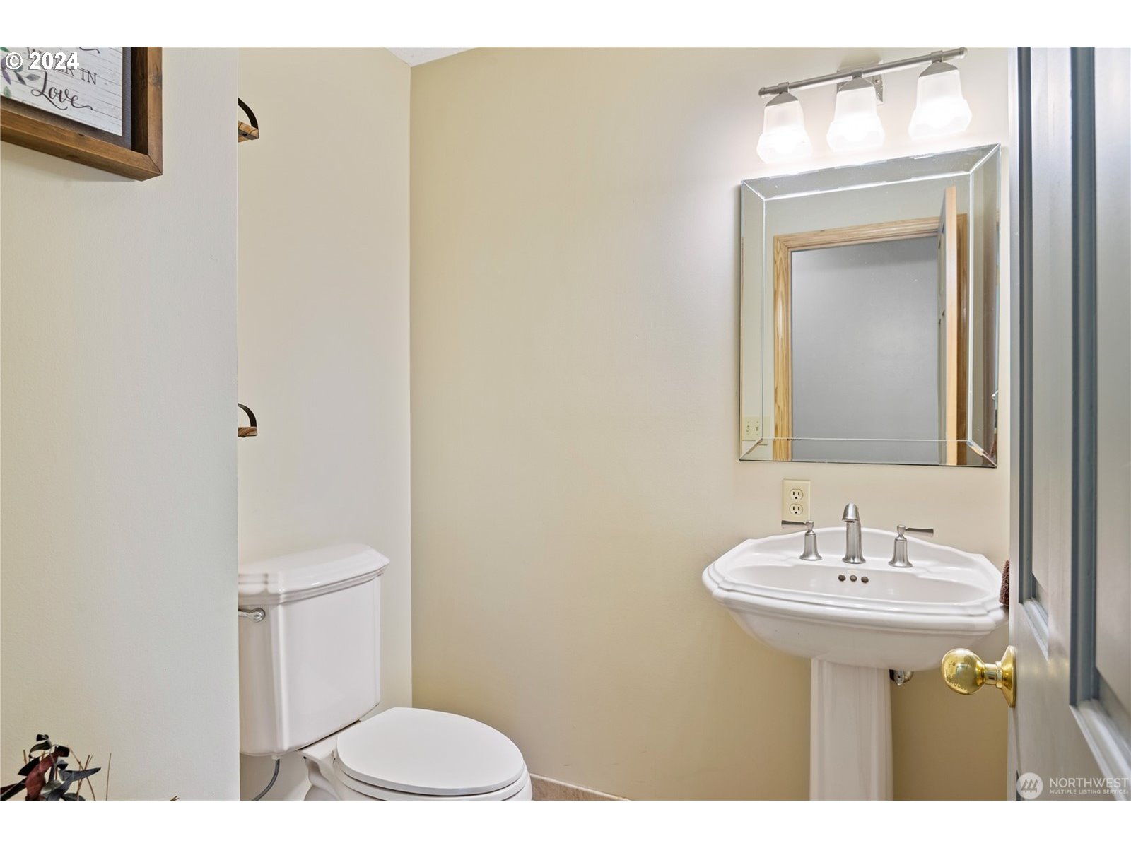 4430 Sunset Way Longview, WA 98632 - Photo 11 of 36 Gallery Image 11