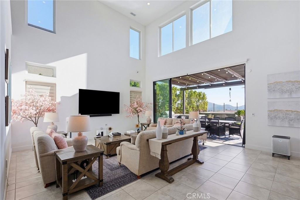 20556 Wisteria Court Porter Ranch, CA 91326 - Photo 7 of 72