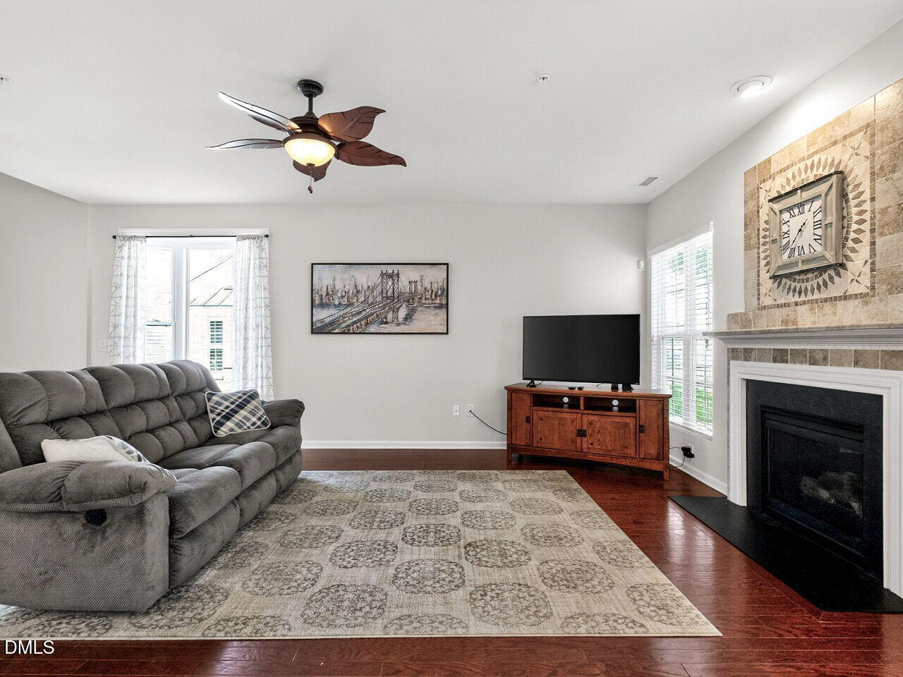 8215 Yaxley Hall Drive Raleigh, NC 27616 - Photo 10 of 42 011-1280x960-living-room