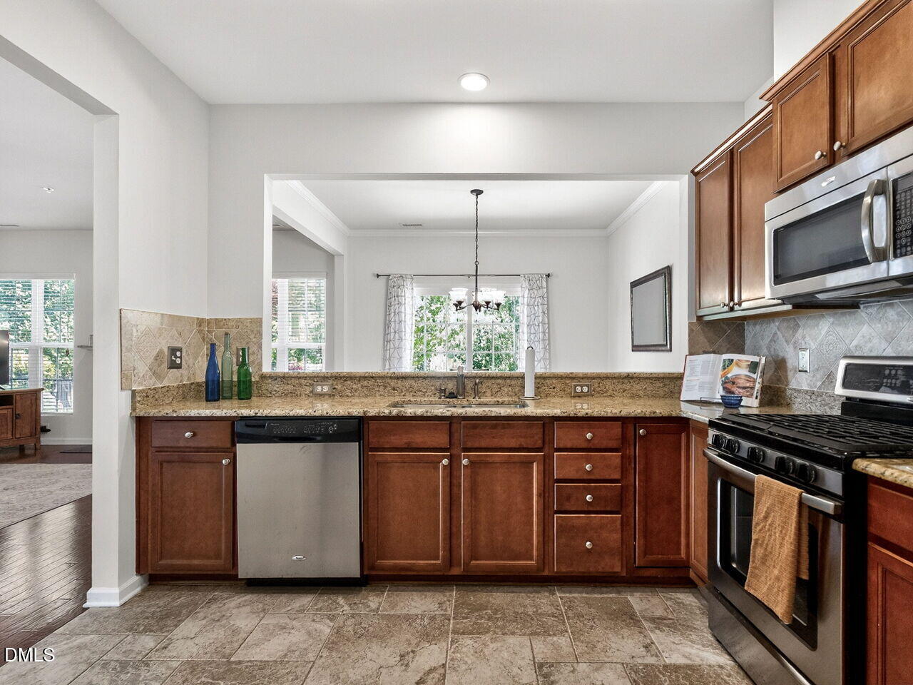 8215 Yaxley Hall Drive Raleigh, NC 27616 - Photo 16 of 42 017-1280x960-kitchen