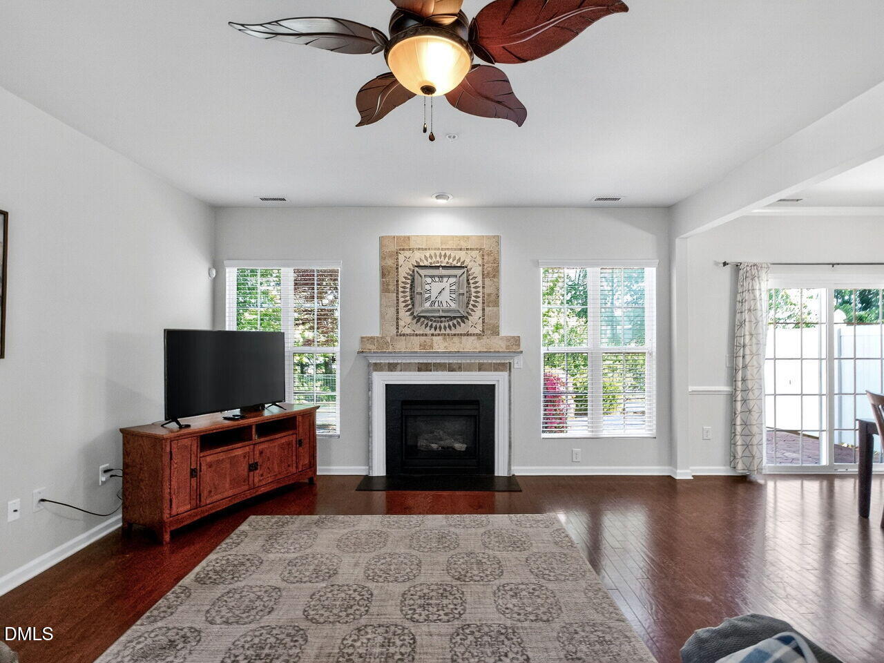 8215 Yaxley Hall Drive Raleigh, NC 27616 - Photo 6 of 42 007-1280x960-living-room