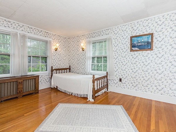 114 Albemarle Road Newton, MA 02460 - Photo 14 of 25