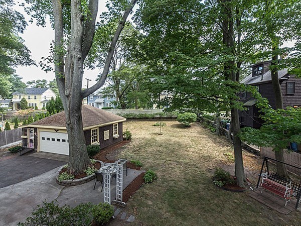 114 Albemarle Road Newton, MA 02460 - Photo 23 of 25