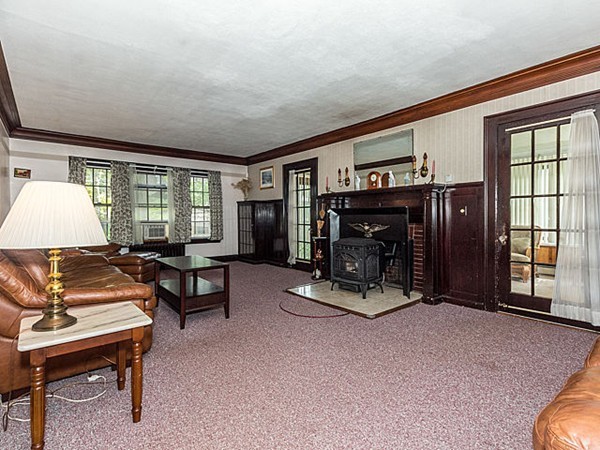 114 Albemarle Road Newton, MA 02460 - Photo 5 of 25