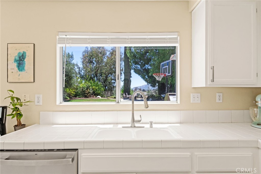 42317 Camino Romo Temecula, CA 92592 - Photo 12 of 51