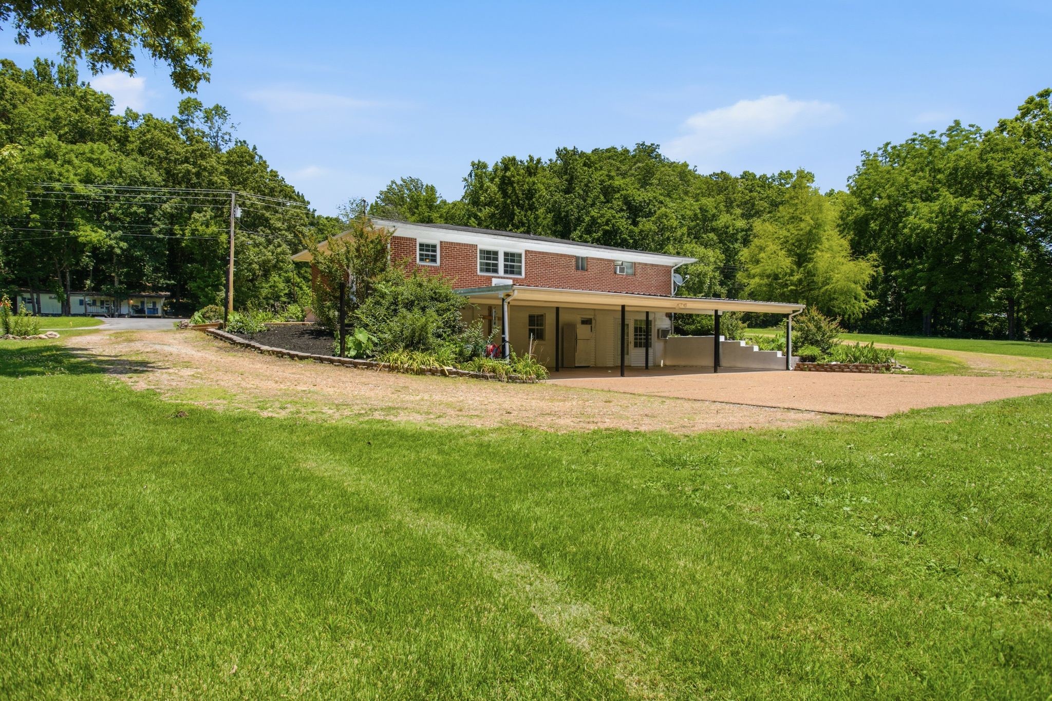 1921 Lick Creek Road Linden, TN 37096 - Photo 35 of 49 Gallery Image 35