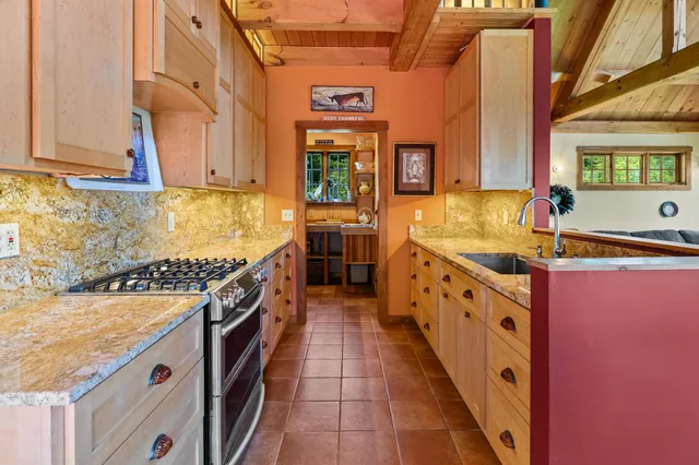 $650,000 | 189 Chelsea-Corinth Road, Washington, VT 05038