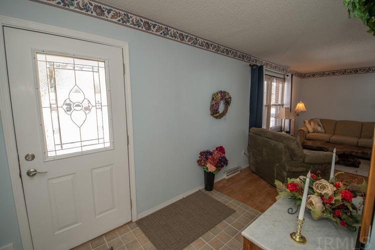 17844 Darden Road South Bend, IN 46635 - Photo 3 of 35 Gallery Image 3