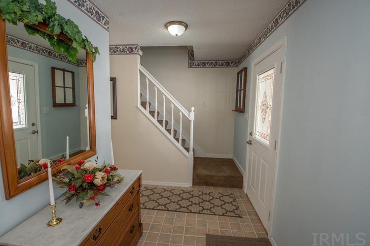 17844 Darden Road South Bend, IN 46635 - Photo 4 of 35 Gallery Image 4