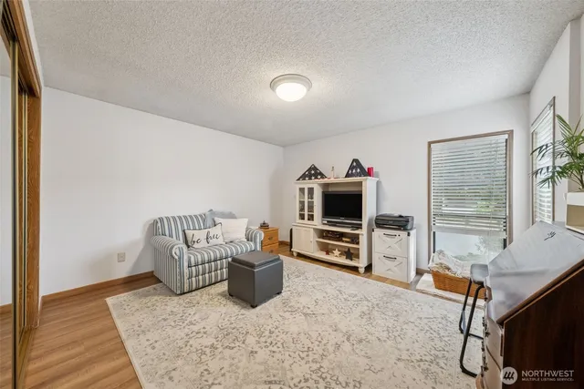 $235,000 | 2350 Rincon Avenue, Enumclaw, WA 98022