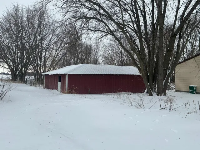 $415,000 | 16925 Highway 7, New Germany, MN 55367