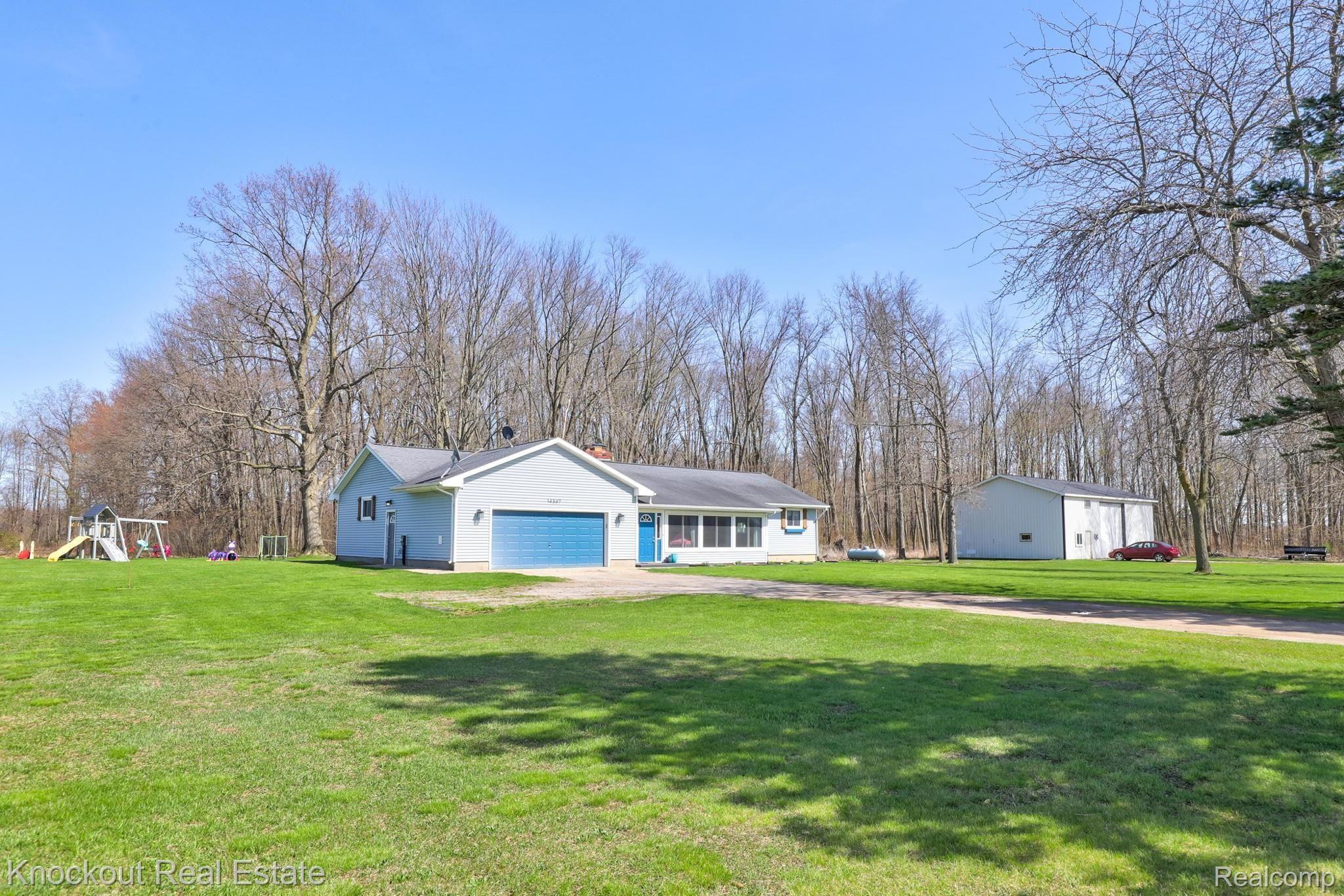 14347 Stuart Road Chesaning, MI 48616 - Photo 56 of 69 57-web-or-mls-14347 Stuart Rd Chesaning -57.jpg