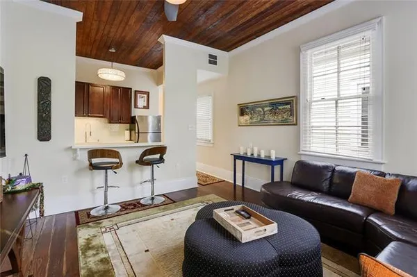 $2,600 | 623 France Street, New Orleans, LA 70117