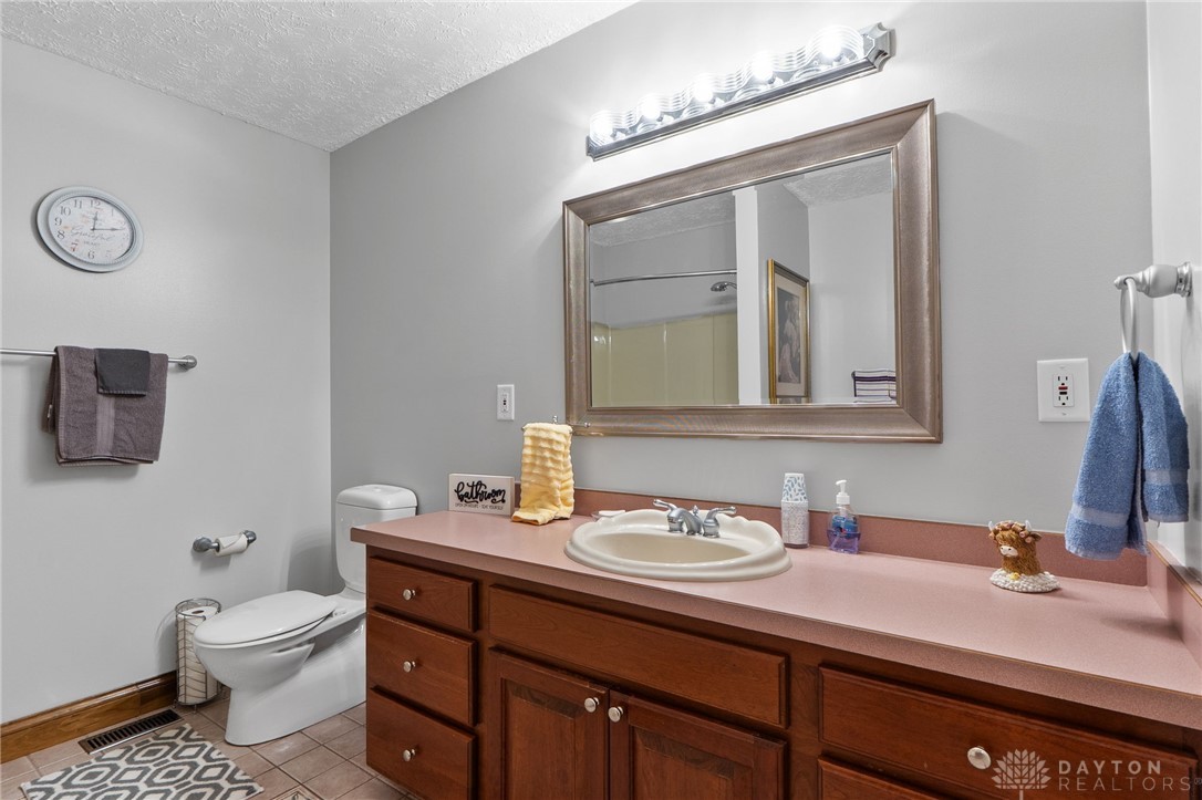 460 Kinsey Road Xenia, OH 45385 - Photo 30 of 60 Gallery Image 30