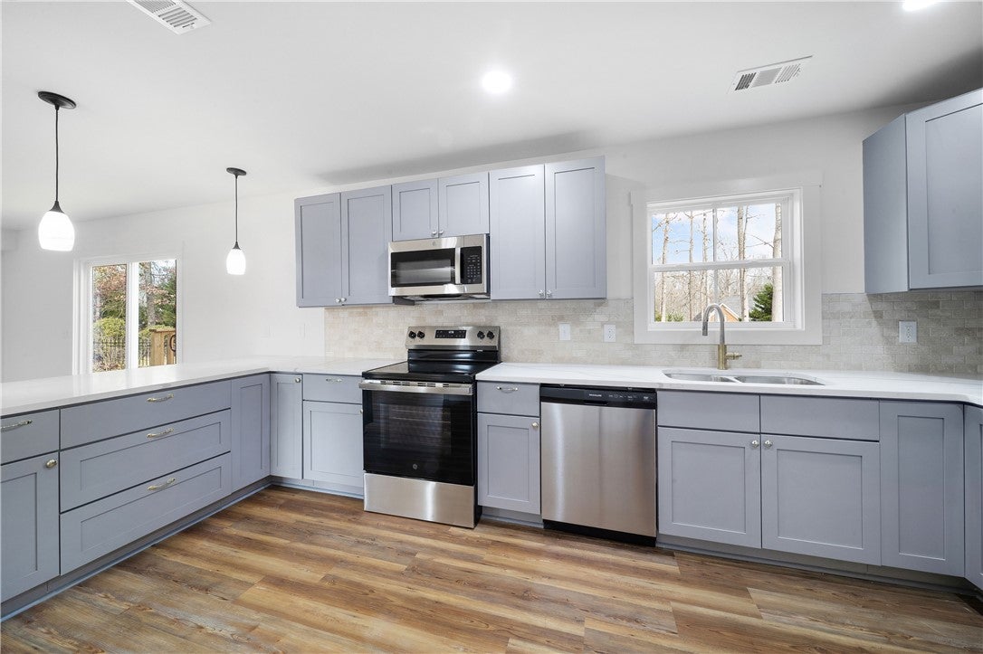 1903 Rocky Brook Road Opelika, AL 36801 - Photo 16 of 45 Gallery Image 16