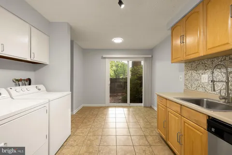 $439,900 | 2240 Southgate Square, Reston, VA 20191